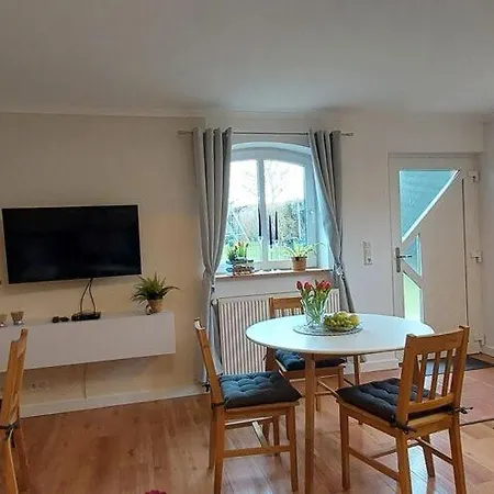 Apartment With Terrace Near The Baltic Sea * Wahrstorf (Nordwestmecklenburg)