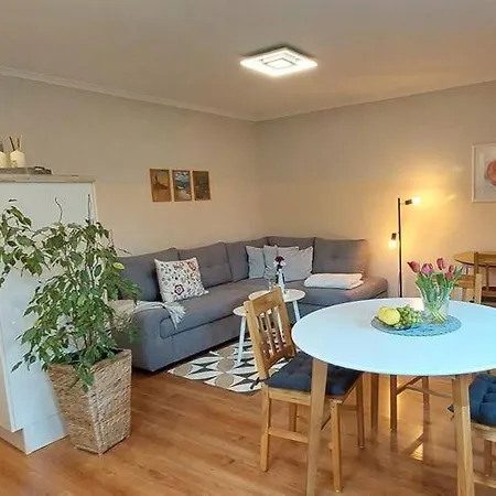 Apartment With Terrace Near The Baltic Sea Wahrstorf (Nordwestmecklenburg)